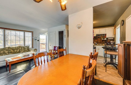 Petersburg Casa | 12 Mi to Lake Chesdin: BBQ-Ready Angler's Getaway!