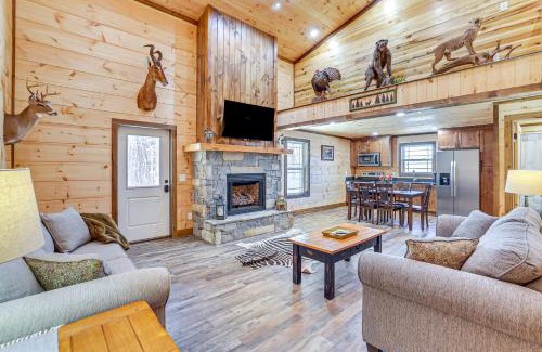 Forest City Casa | 12 Mi to Tryon International Forest City Gem!