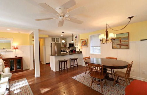 Chautauqua Condominio | 12 Morris 4 - Come and enjoy this recently remodeled 1st floor condo
