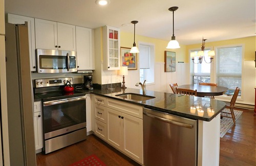 Chautauqua Condominio | 12 Morris 4 - Come and enjoy this recently remodeled 1st floor condo
