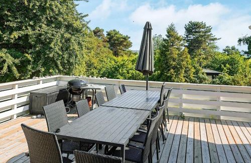 Hundested Casa | 12 person holiday home in Hundested-By Traum