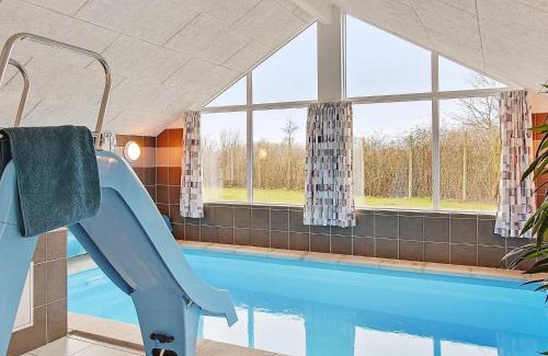 Olpenitz Casa | 12 person holiday home in Hasselberg