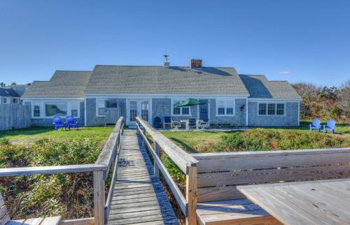 East Sandwich Casa | 12 The Gridiron East Sandwich Cape Cod - Ocean Dreams