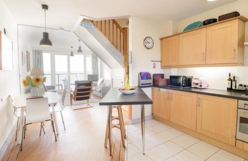 Rhyd-y-clafdy Apartamento | 12 West End Point
