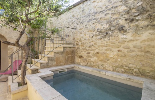 Saint-Hilaire-d'Ozilhan Casa | 120 m² Casa ∙ 3 habitaciones ∙ 6 huéspedes