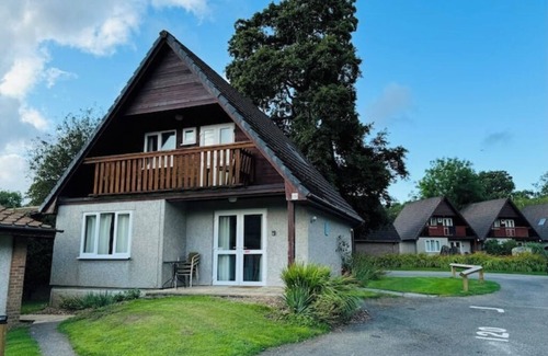 Saint Breward Villa | 120 Hengar Manor Cozy Villa - Onsite Indoor Pool