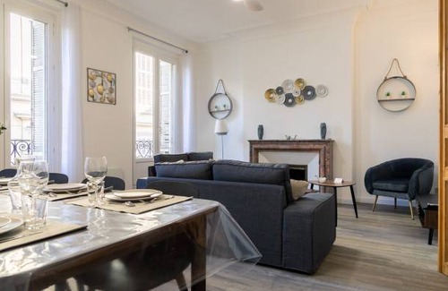 Prefecture Apartamento | 120 m² Apartamento ∙ 4 habitaciones ∙ 6 personas