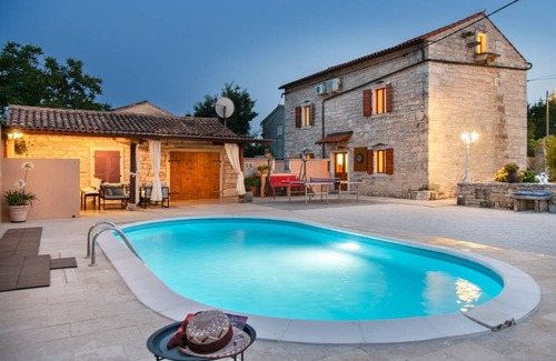 Hreljici Casa | 119 m² Casa ∙ 4 habitaciones ∙ 8 personas