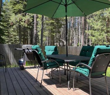 Tahoe Paradise Chalet De Esquí | 1207S Cabin in the Pines