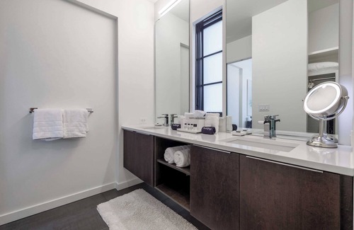 West End Hotel | 121 Hotel Floor 2 Buyout by Avantstay Entire Second Floor Buyout of 121 Hotel! Sleeps 18