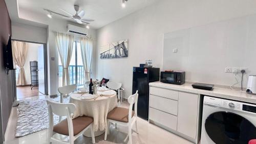 Kampung Sungai Kayu Ara Apartamento | 121 Residences by manatidur Near One Utama