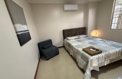 Machala Casa | 1215 Habitación Crucitas Piedra en Machala