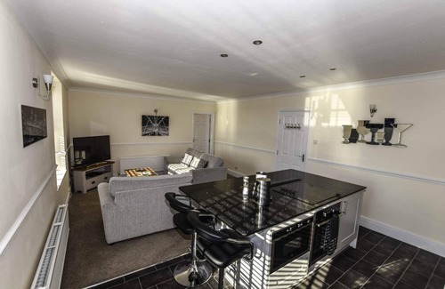 Edwalton Apartamento | 124 m² Apartamento ∙ 1 habitación ∙ 2 huéspedes