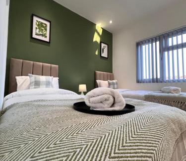Cradley Apartamento | 124A The Luxury Suite 1st floor modern apartment