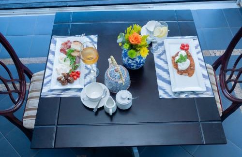 Kosmos Cama Y Desayuno | 129inHarties Lodge and SPA