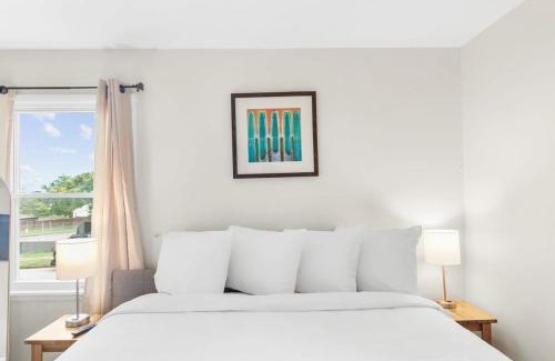 Norwood Casa | 12th Ave The Bricks - Unit 5