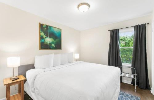 Norwood Casa | 12th Ave The Bricks - Unit 7