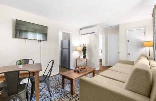Norwood Casa | 12th Ave The Bricks - Unit 3