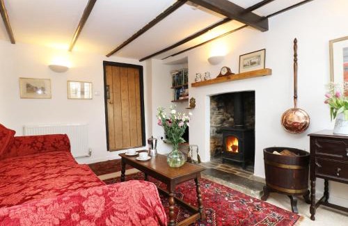 Lostwithiel Casa | 13 Castle Hill