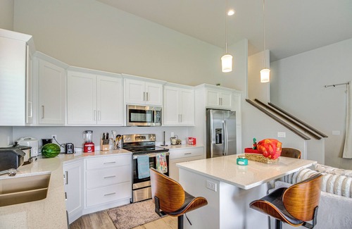 Horace Casa | 13 Mi to Dtwn Fargo: North Dakota Family Home!