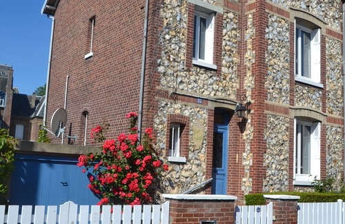Dieppe Casa | Encantadora casa en Dieppe de 130 m2 con jardín.