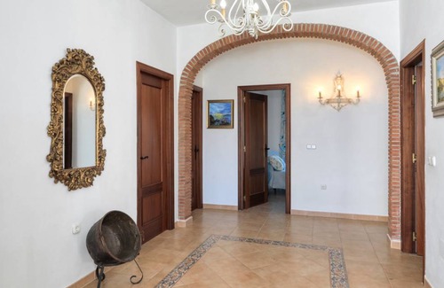 Alhaurín de la Torre Casa | 130 m² Casa ∙ 4 habitaciones ∙ 7 huéspedes