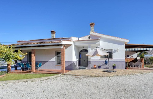 Alhaurín de la Torre Casa | 130 m² Casa ∙ 4 habitaciones ∙ 7 huéspedes