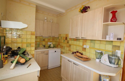 Benque-Dessous-et-Dessus Casa | 5 kms de Luchon casa de 130 m², 4 dormitorios, jardín, garaje, aparcamiento, internet