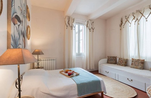 Aigues-Mortes Medieval City Casa | 130 m² Casa ∙ 1 habitación ∙ 6 huéspedes