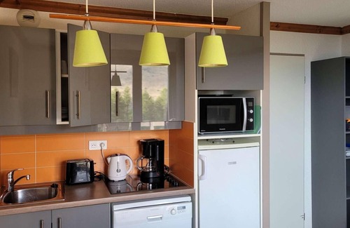 Bergers Apartamento | A 130m de las pistas de esquí, 7.o piso, piscina, sauna, balcón, tv, local para esquís, 59m²
