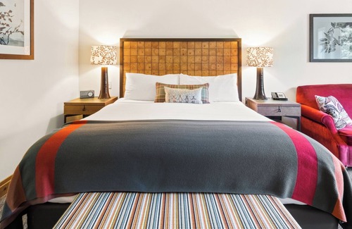 Spruce Peak Complejo | 1326 Studio Last Run Lodge | Spruce Peak Lodge | Mountain Views @ The Stowe Mountain Resort