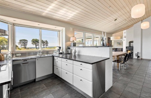 Oster Somarken Casa | 1329 Aakirkeby - Holsteroddevej 23