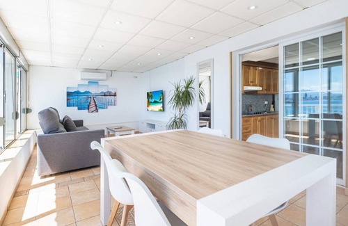 Benidorm Apartamento | 135 m² Apartamento ∙ 2 habitaciones ∙ 6 huéspedes
