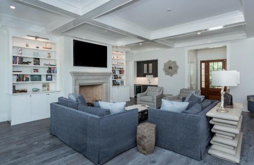Vanderhorst Plantation Casa | 136 Flyway Drive by Akers Ellis Rentals