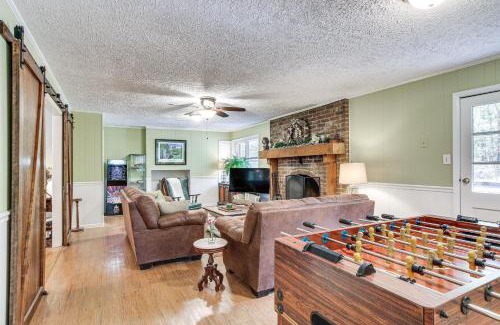 Batesburg Casa | 136 Private Acres Lakefront Aiken County Home!