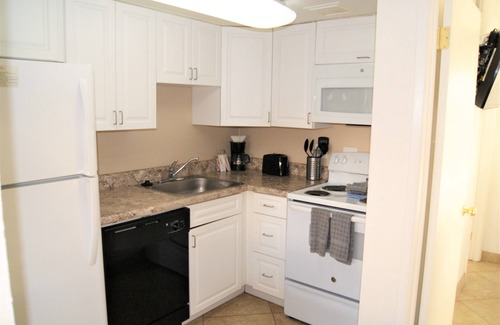 New Papago Parkway Apartamento | Piscina climatizada, golf de cortesía, wifi gratis y más.