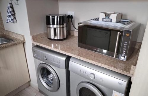 Kingsborough Apartamento | 138 Stella Maris, 73 Beach Road, Amanzimtoti Durban South Africa