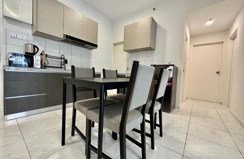 Kampung Sungai Nibong Apartamento | 13A5TheSun#BayanLepas#QueensbayMall#CozyHomestay