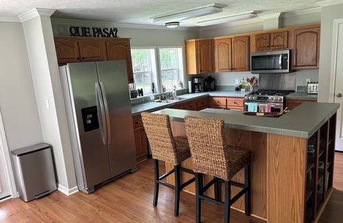 Wadmalaw Island Casa | 14-Acre Scenic Home in Low County of Wadmalaw Island w/ Private Par 3 Golf Hole