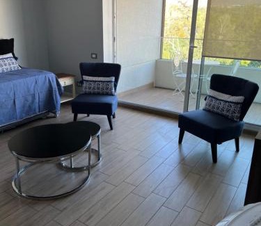 Las Condes Apartamento | 14 Metros ,costado Clinica las Condes ,hasta 6 personas