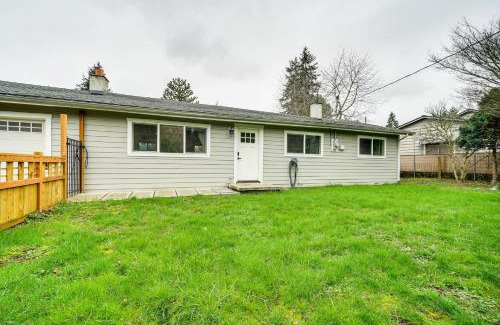 Renton Casa | 14 Mi to Dtwn Seattle Sleek Home with Large Yard