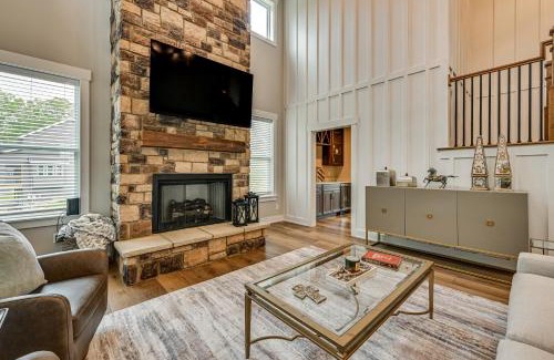 Clarkson Casa | 14 Mi to Mammoth Cave NP Spacious Family Home