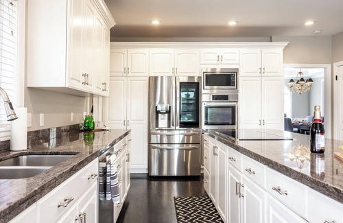 Mount Olympus Casa | 14 miles from Snowbird- Sleeps 16, Hot Tub, Gameroom- 15 Min to Temple Square