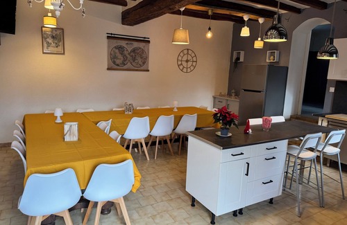 Restigne Casa | 14-person gîte with heated indoor pool, games room and Jacuzzi