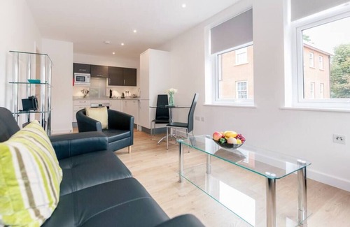 Leatherhead Apartamento | 14 Swan House -1 bedroom apartment