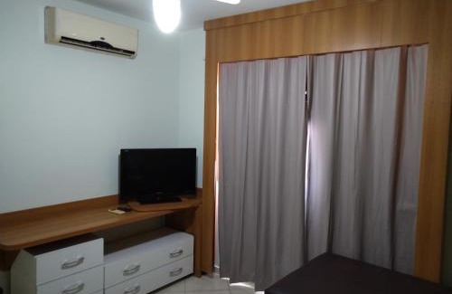 J Jeriquara Apartamento | 1406 AP 2 Quartos, Banheira de Hidro privativa , bebidas liberadas nas piscinas e internet no ap, proximo ao shopping singapura