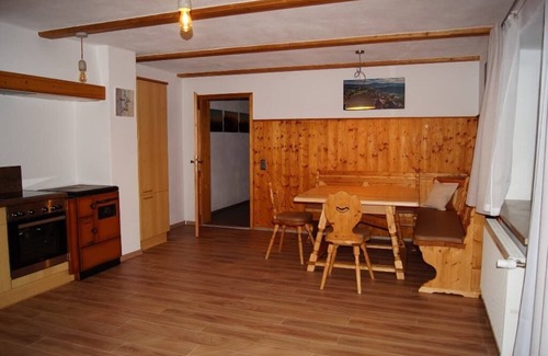 Jandelsbrunn Apartamento | Apartamento de 140 m2 en el idílico y tranquilo pueblo de Aßberg.