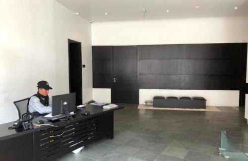 Quito Apartamento | 1430 Luxury Suite Edificio Avadell- Bellavista-Quito