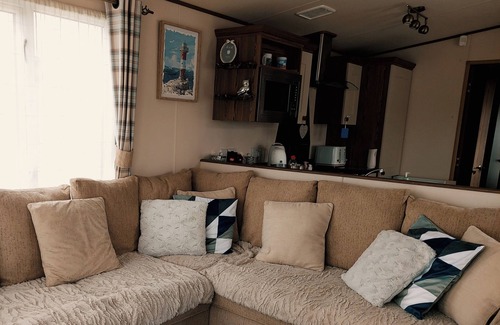 Burnham-on-Sea Casa | 149 Unity Beach 6 berth encl garden no pets