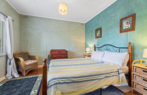 Narooma Casa | 15 Clarke Street Narooma